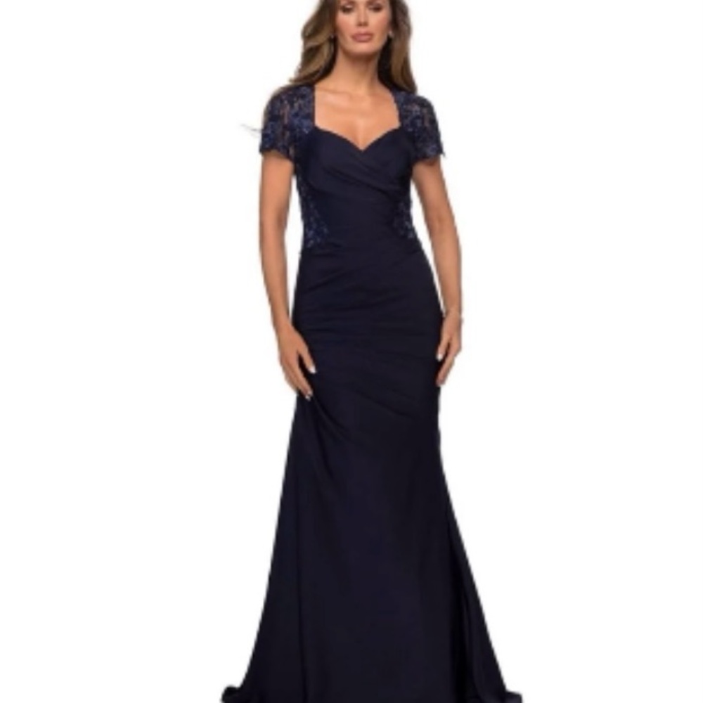 Elegant La Femme Navy Evening Gown